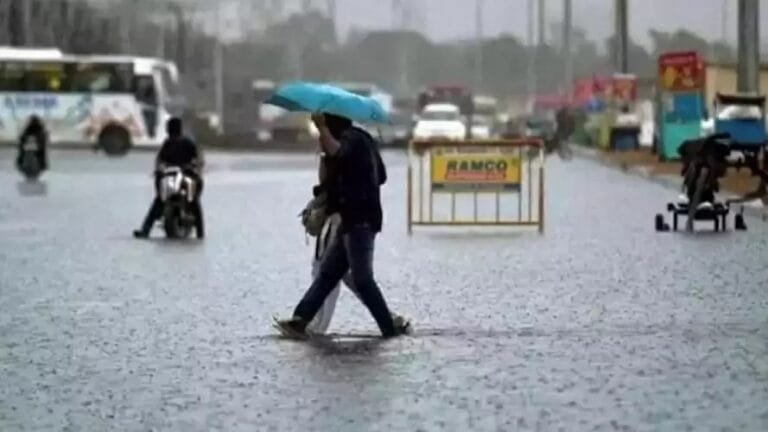 Mp Weather Update:मध्य प्रदेश में भारी बारिश की संभावना, कल इन जिलों में हो सकती है तेज बारिश