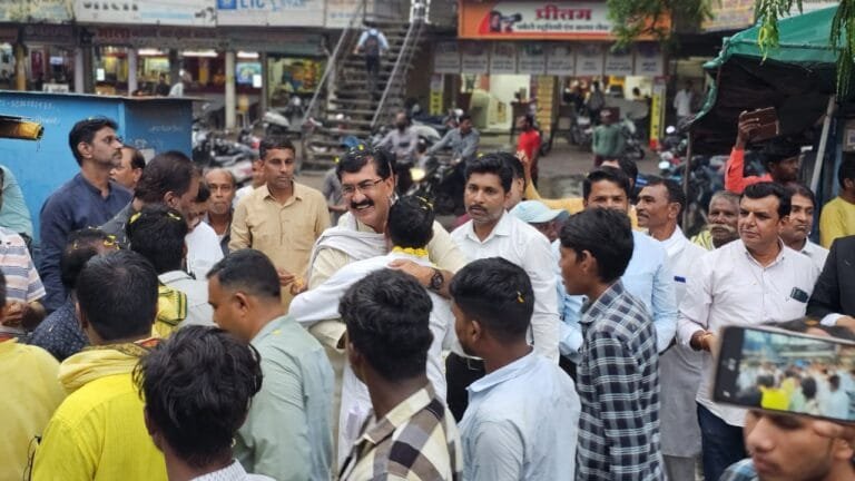 Harda News: जिला कांग्रेस ने किया सर्व आदिवासी समाज की रैली का स्वागत