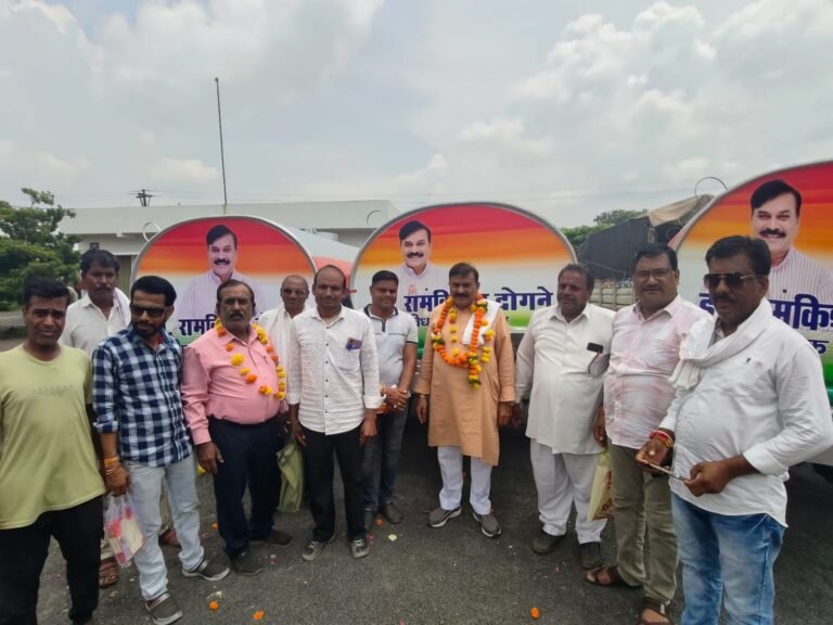 Harda News: बालागांव भाटपरेटिया जिजगांव मोहनपुर के ग्रामों में विधायक डॉ. दोगने द्वारा किया गया फायर फाईटर पानी टैंकर का वितरण