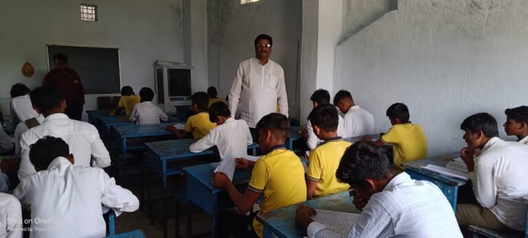 छपारा ग्राम पंचायत में गौ विज्ञान एवं सामान्य ज्ञान परीक्षा का हुआ आयोजन
