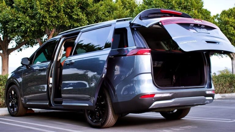 चिंदियो के भाव में आई Kia की 11 सीटर MPV, फीचर्स और पावर में सबकी बाप