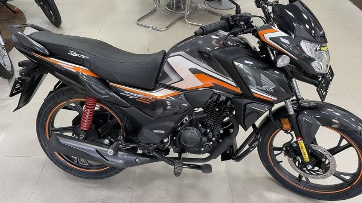 मात्र ₹20000 में चाबी लगेगी हाथ, सस्ती कीमत में मिल रही Honda की माइलेज किंग बाइक, देखे फीचर्स