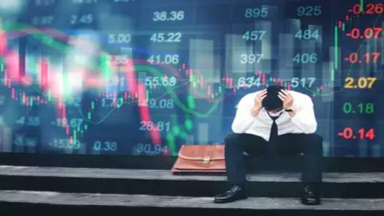 Stock Attempts to Establish Short-Term Direction After Holding $90K, Struggles to Reclaim $100K