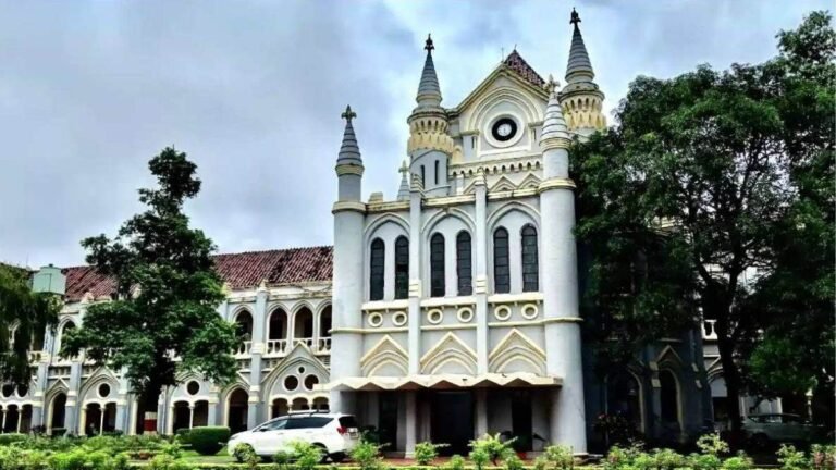 MP High Court का बड़ा फैसला,ग्रैच्युटी कर्मचारी का हक, माँगने की ज़रूरत नहीं