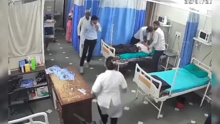 उज्जैन में डॉक्टर की सतर्कता ने बचाई युवक की जान, हार्ट अटैक के बाद 40 मिनट की मशक्कत में लौटी धड़कन