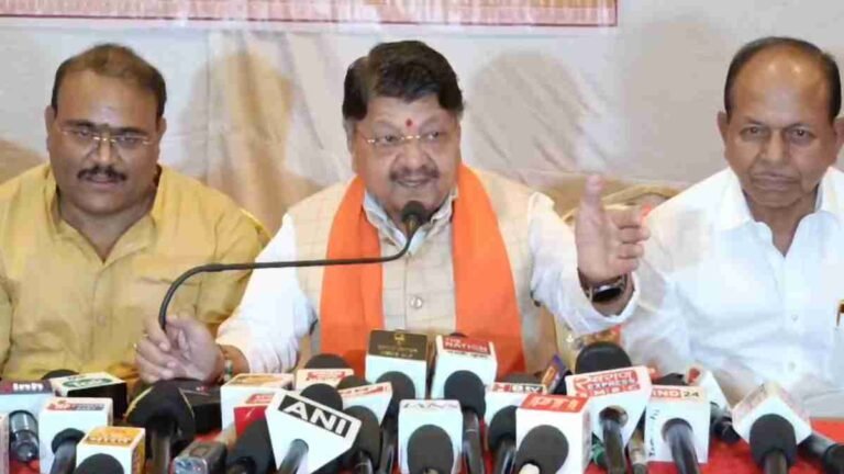 कैलाश विजयवर्गीय की जुबान फिसली, बोले - "हेमंत खंडेलवाल मुर्दाबाद"