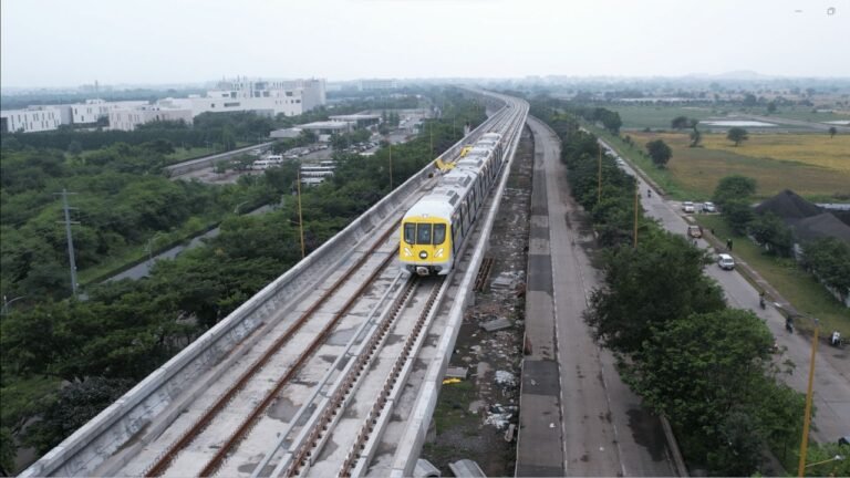 Indore Metro : 11 स्टेशनों पर चल चुका है ट्रॉली परीक्षण, कोच ट्रायल की तैयारियां तेज, इस दिन शुरू होगी मेट्रो यात्रा